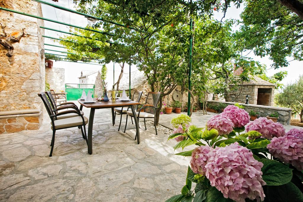 Paradise Stone Apartments بول المظهر الخارجي الصورة